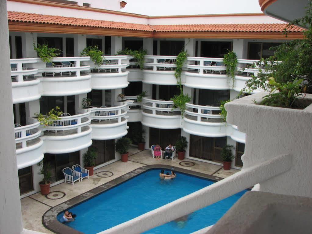 Hotel Y Suites Plaza Manzanillo Dış mekan fotoğraf